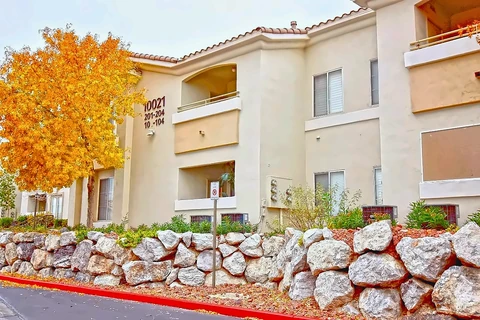 10021 Crimson Palisades Pl. #102, photo 12 of 15